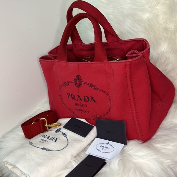 💯% Authentic PRADA CANAPA - Picture 14 of 17